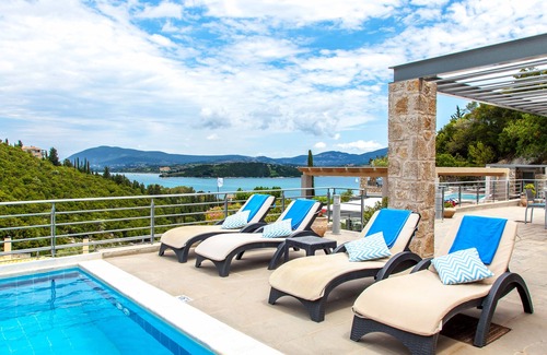 Katouna Apartment | High chance of becoming your favorite place to stay in Lefkada :)