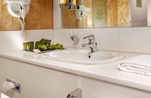 Spata-Artemida Hotel | Holiday Inn Athens Attica Av. Airport West by IHG