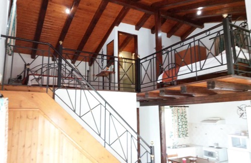 Ag. Georgios Apartment | Iron House