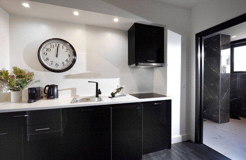 Psirri Apartment | K&K's Ater Albus Junior Suite