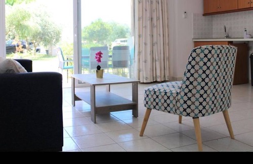 Kalamaki Apartment | Kalamaki Plaza Apartments "thalassa"