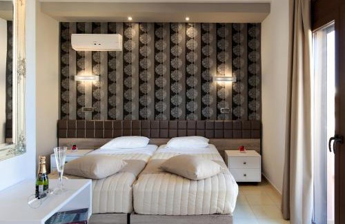 Platanias Town Apartment | Kallitsakis Beach