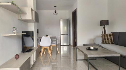 Kampos Marathokampou Apartment | Kamara Luxury ground floor apartments