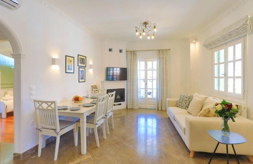 Kassiopi House | Kassiopi Home