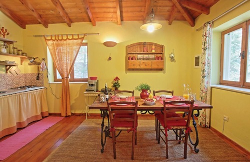 Katsimatika Cottage | Kitrini Luxury, Shared pool, A/C, private gardens, near beach