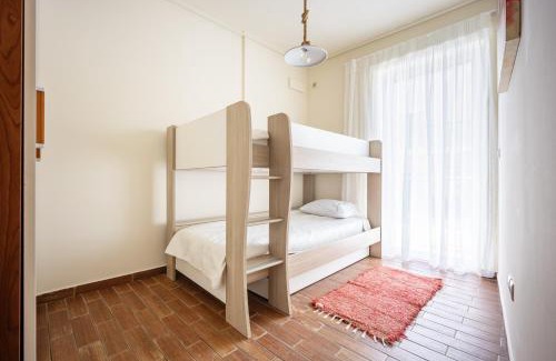 Agios Dimitrios Apartment | Komis House - Cozy Stay near Metro