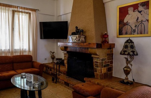 Saronikos Villa | Lagonissi Luxury-Comfort-Private Residence