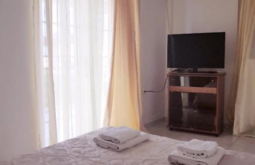 Spata-Artemida Apartment | LIA HOUSE