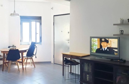 Grambia Apartment | Lovely Studio apartment in Karystos. Sea view.