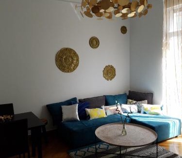 Neapoli Apartment | Lux Kolonaki Apartment