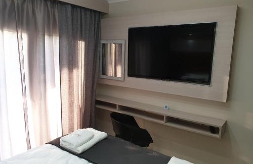 Paralia Ofryniou Apartment | luxrooms