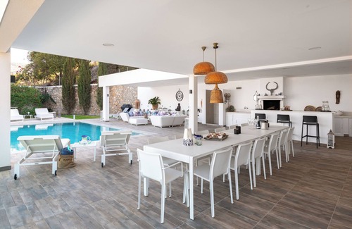 Vlicha Villa | Luxury Villa Oceania Lindos with Private Infinity Pool and Seaview