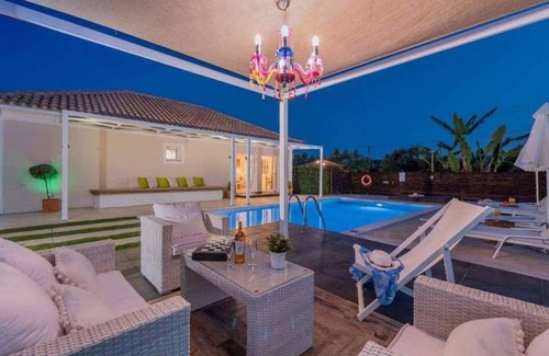 Vanato Villa | Madini Luxury Villa 2.1