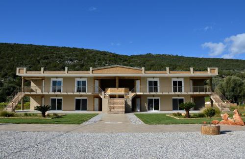 Marathon Apartment | Marathon Eco Stay