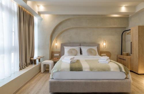 Plaka Apartment | Minimalist Oasis in Athens