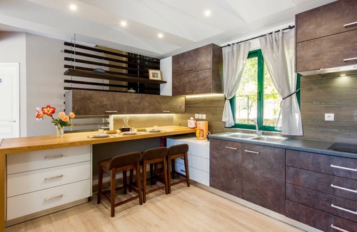 Gerani Villa | Modern, stylish villa with 3 bedrooms, private pool and air-conditioning
