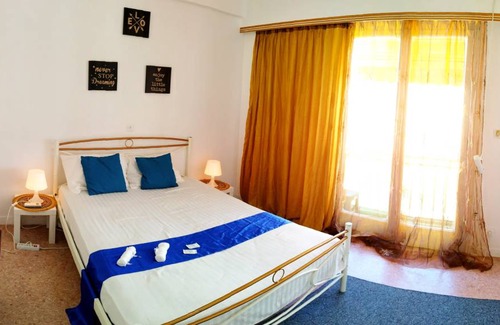 Athens House | Motel ∙ 8 guests
