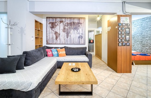 Ampelokipoi Apartment | Near metro apartment
