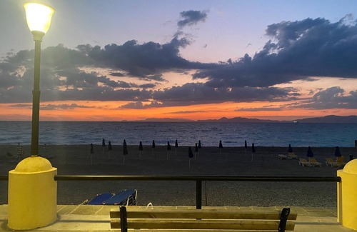 Petaloudes Apartment | New - Walk to Beach, Sites, City - Rhodes Town Apt