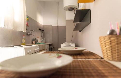 Ampelokipoi Apartment | Nice Apartment Near City Center