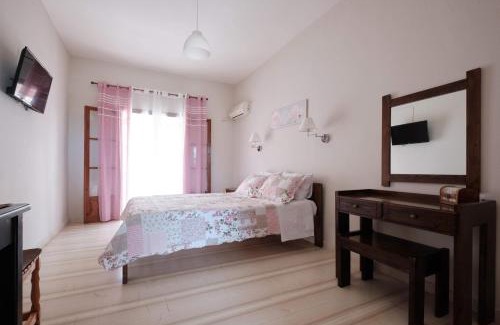 Acharavi House | Olive Garden Studios & Apartments