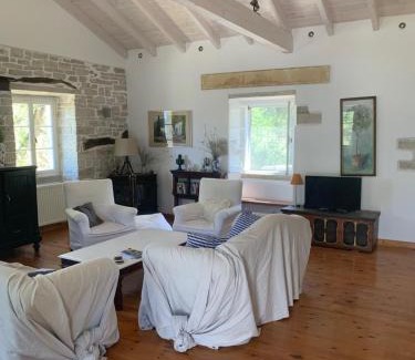 Koutsi Villa | Olive Grove House Paxos Loggos
