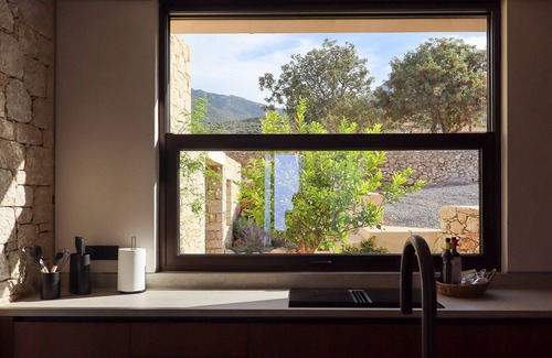 Lefktron Villa | Olive Villas