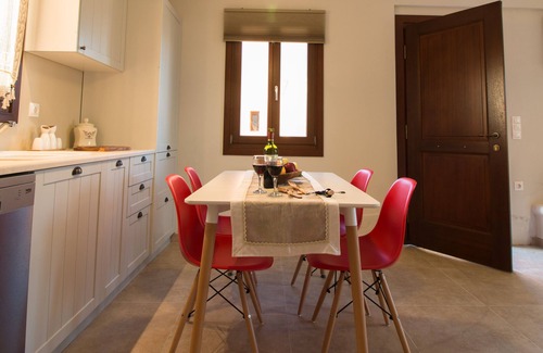 Agios Prokopios Apartment | One-Bedroom Apt with Side Sea View, Ground Floor - Gratsias Luxury Apartments
