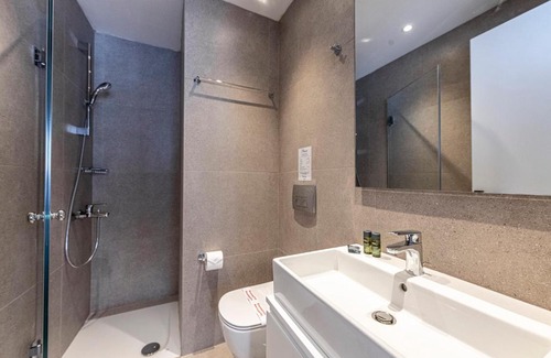Ampelokipoi Apartment | Phaedrus Living Executive Kriel Suites 101