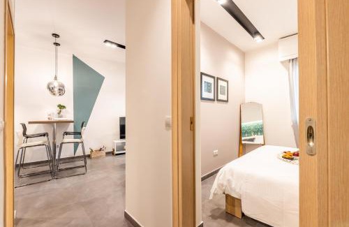 Piraeus Apartment | Ports Crossroad A