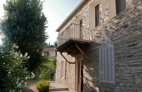 Nikita House | Quintessence Home 5 Bedrooms