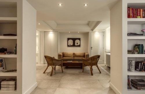 Makrigianni Apartment | Right under the Acropolis