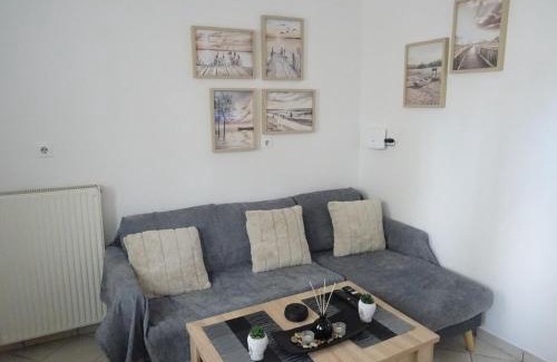 Alimos Apartment | Secret Nest