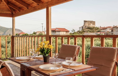 Lefktron Apartment | Selinitsa Stone Studio - Mani Seaview Retreat