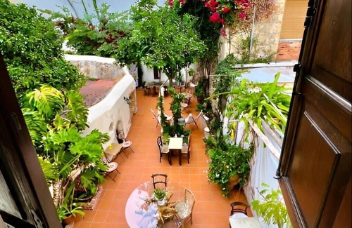 Old Town Rethymnon Apartment | Sohora's Autumn Bliss - Sohora's Serene Getaway