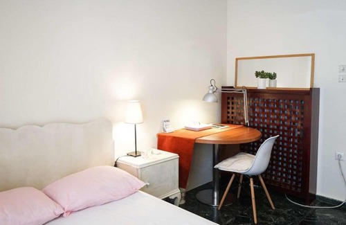 Athens Apartment | Special Offer near Metro for Akropolis