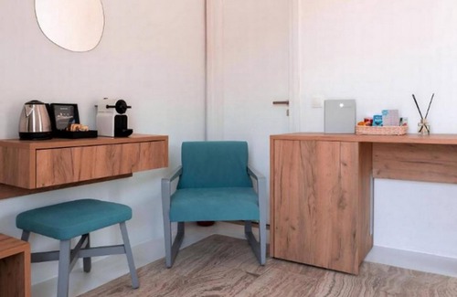 Elia Villa | Splendid Mykonos Villa | Villa Voldemort | 1 Bedroom Suite | Furnished Terrace.
