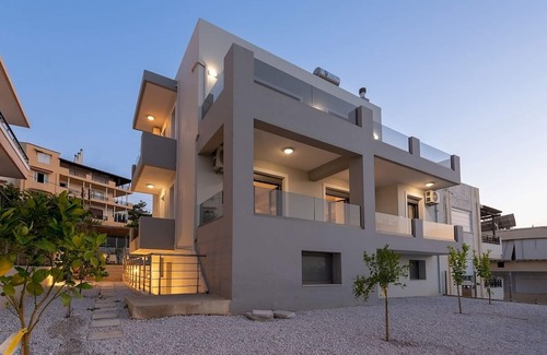 Atsipópoulon Villa | Stylish House with Balcony Providing Panoramic Sea Views of Rethymno Bay & The Venetian Castle!