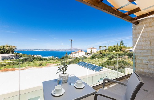 Plaka Apartment | Sun and Sea Plus Resort Hotel