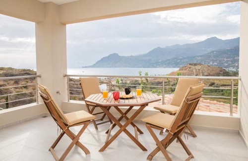 Plakias Villa | Sunflower villa