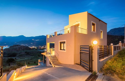 Plakias Villa | Sunflower villa