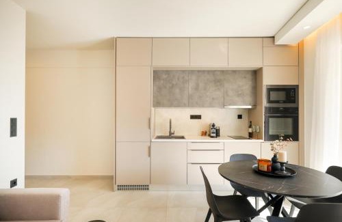 Peiraiki Apartment | Sunny Seaside Cozy Home