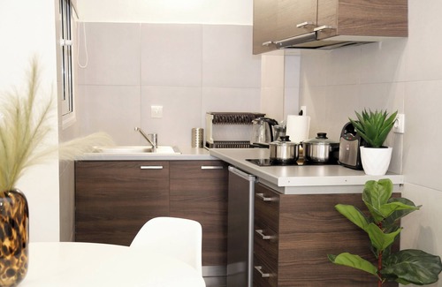 Thissio Apartment | SWEET Monastiraki House 2 - modern, vibrant, refreshing