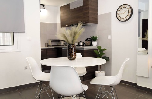 Thissio Apartment | SWEET Monastiraki House 2 - modern, vibrant, refreshing