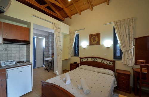 Lefktron Apartment | Taletos Apartments 250m From The Beach