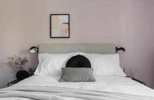 Palaio Faliro Apartment | Teal Faliro House by UPSTREET