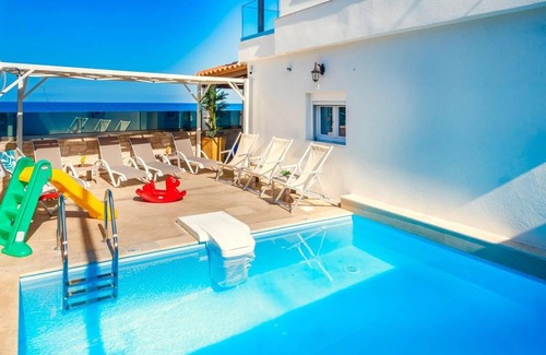 Skaleta Villa | Thalassa Beachfront Villa with private pool