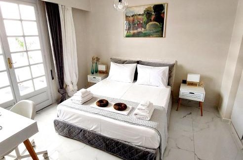 Omonia Apartment | The Terrace Kiss