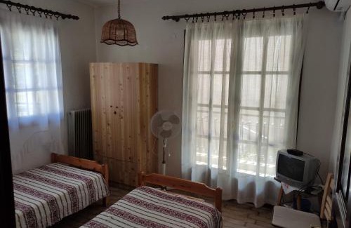 Neos Marmaras Apartment | Traditional Guest House