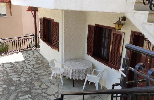 Neos Marmaras Apartment | Traditional Guest House